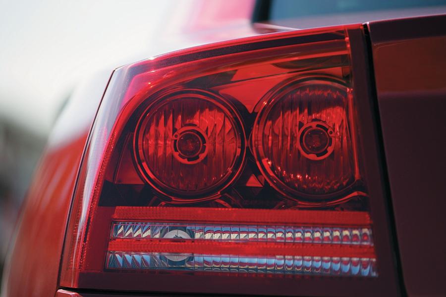  Dodge Charger R/T 2005 года  (фото 64 из 81)